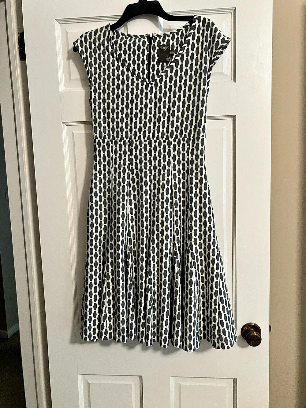Taylor Black & White Geometric Print Fit & Flare Dress